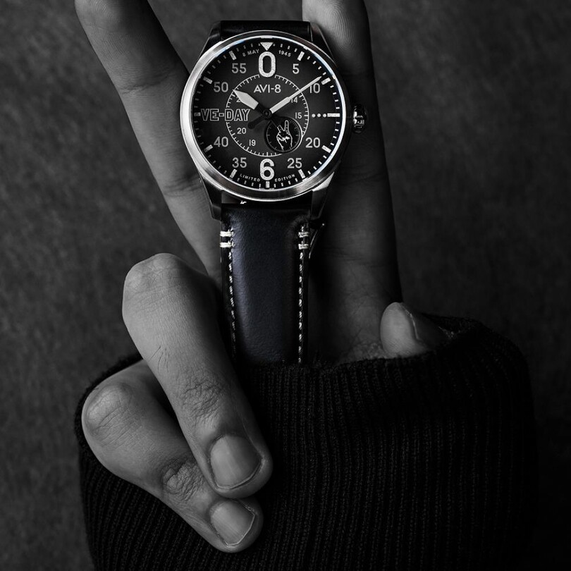 SPITFIRE TYPE 300 AUTOMATIC VE-DAY 80TH LIMITED EDITION AV-4073-01 (Miyota 8245 Mekanizmalı) Erkek Kol Saati - Thumbnail