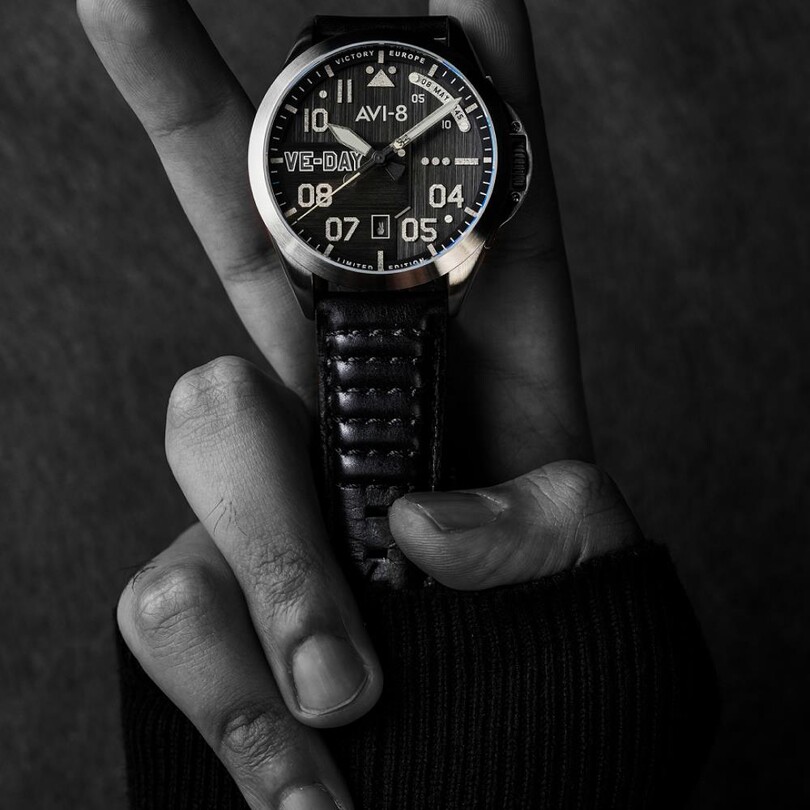 P-51 MUSTANG PATRIOT AUTOMATIC VE-DAY 80TH LIMITED EDITION AV-4082-03 (Seiko NH35 Mekanizmalı) Erkek Kol Saati - Thumbnail