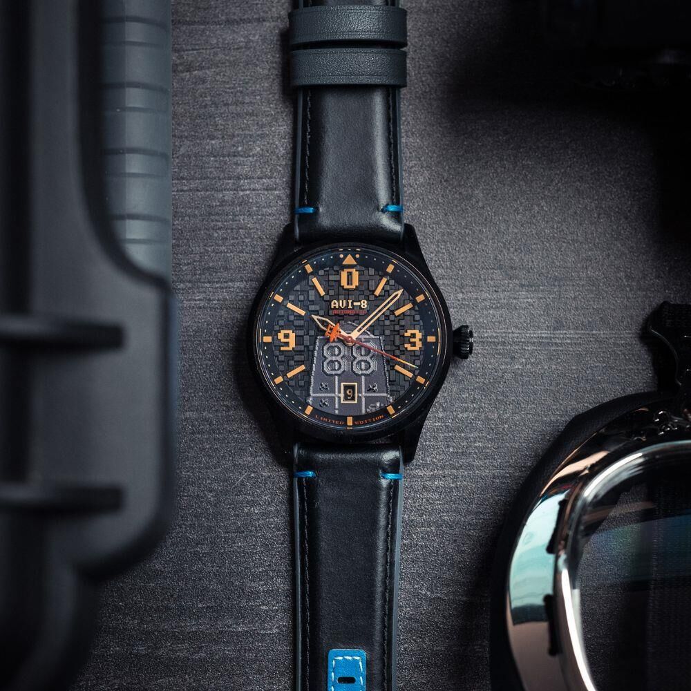 FLYBOY CAPCOM 1942 OTOMATIK PIXEL AV-4121-33 (Seiko NH35 Mekanizmalı) Erkek Kol Saati