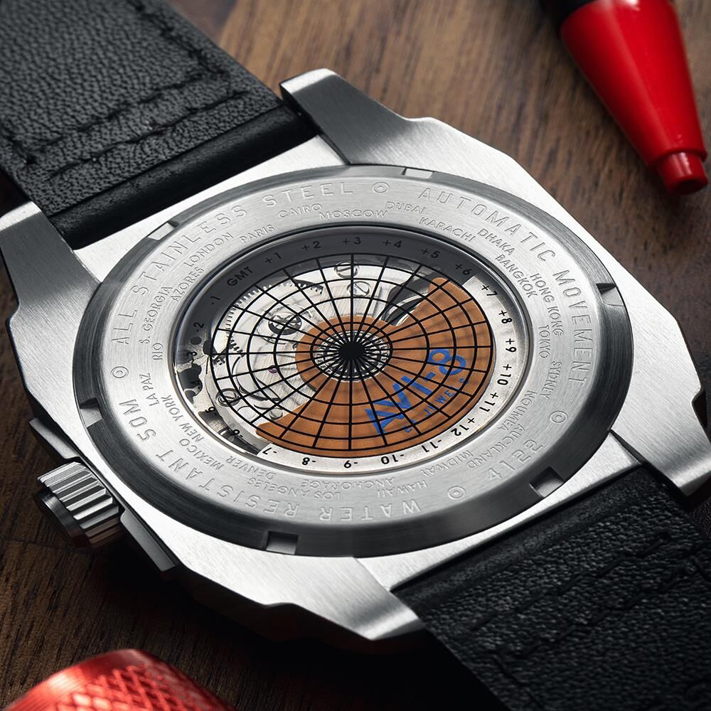 HAWKER HUNTER GMT AV-4122-01 (Seiko NH34 Mekanizmalı) Erkek Kol Saati