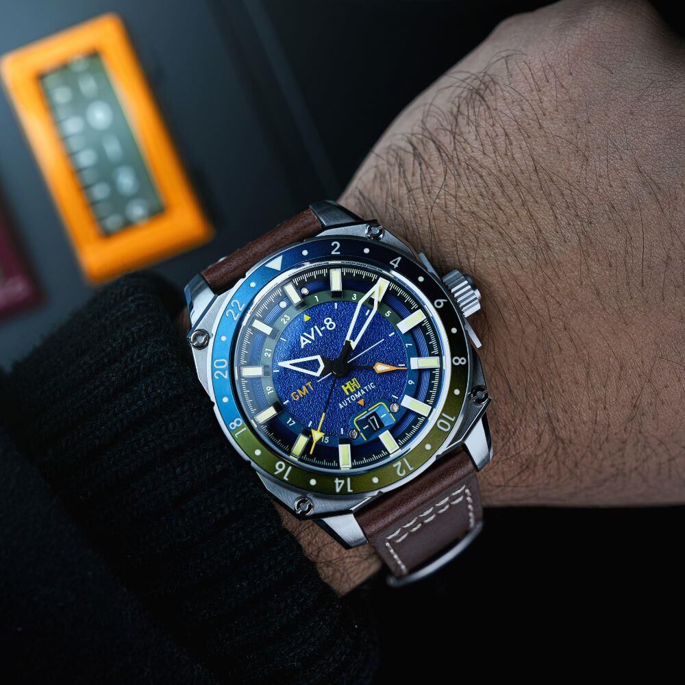 HAWKER HUNTER GMT AV-4122-02 (Seiko NH34 Mekanizmalı) Erkek Kol Saati