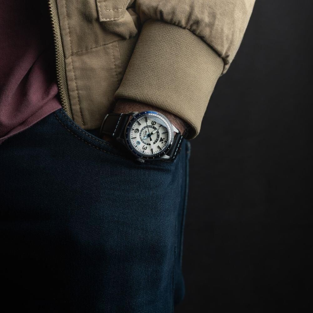 FLYBOY AIRMASTER GMT AV-4128-02 (Seiko NH34 Mekanizmalı) Otomatik Erkek Kol Saati