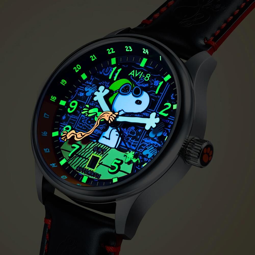 HAWKER HURRICANE KENT GMT AUTOMATIC PEANUTS SNOOPY FLYING ACE LIMITED EDITION AV-4136-01 (Seiko NH34 Mekanizmalı) Erkek Kol Saati