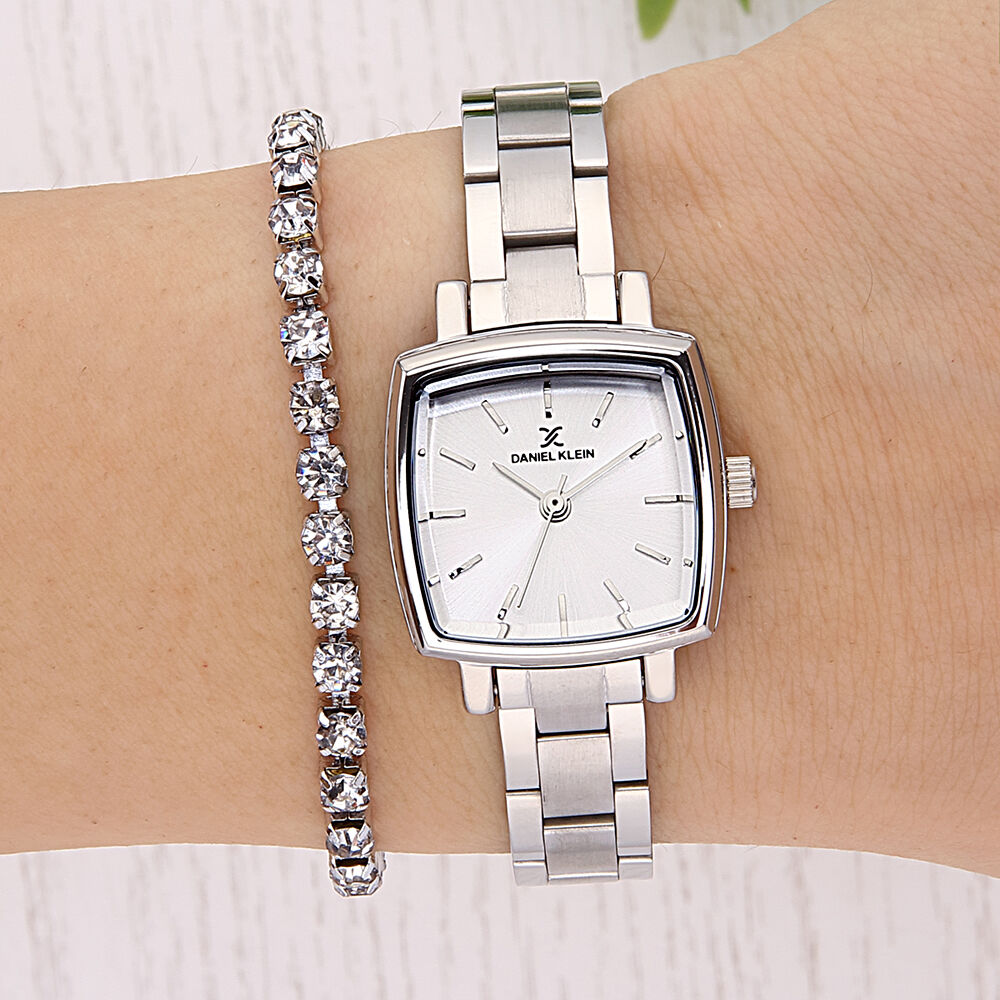 DKE.1.10677-8 Bileklik Hediyeli Kadın Kol Saati