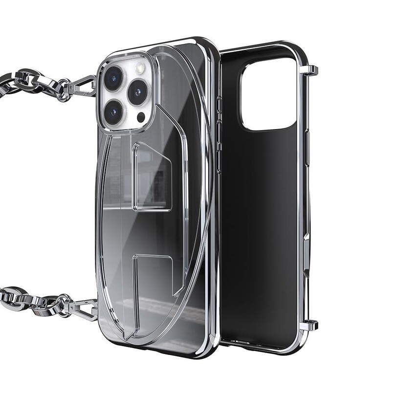 DIESEL TELEFON AKS. - Diesel iPhone 16 Pro Max Uyumlu Oval D Parlak Zincirli Kılıf - Gümüş
