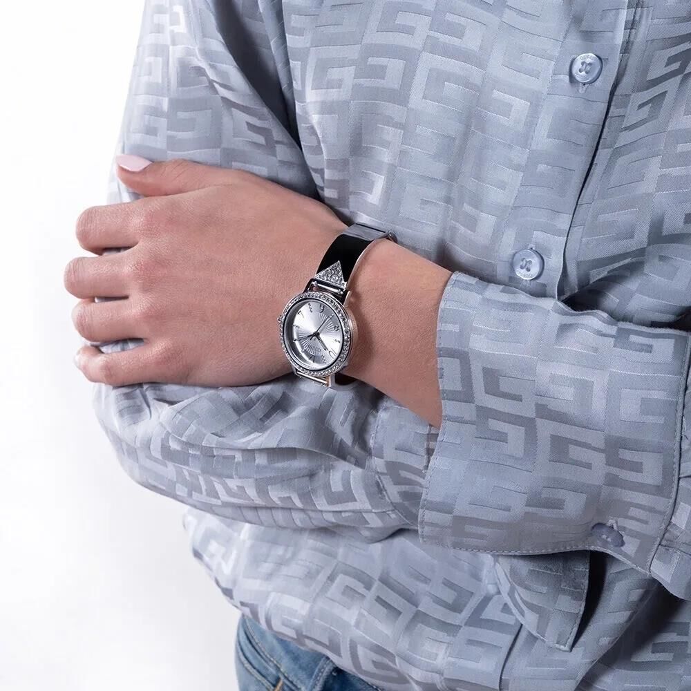 GUESS GUGW0474L1 Kadın Kol Saati