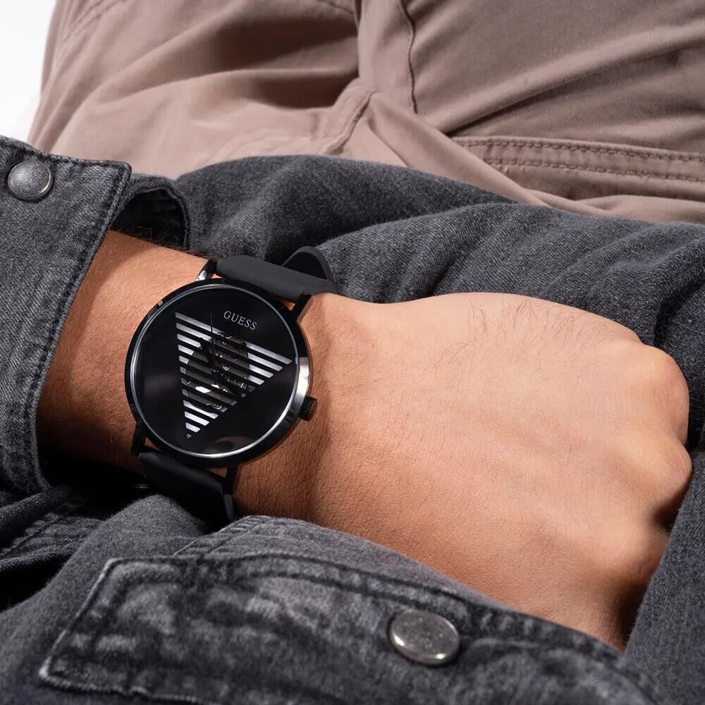 GUESS GUGW0503G3 Erkek Kol Saati