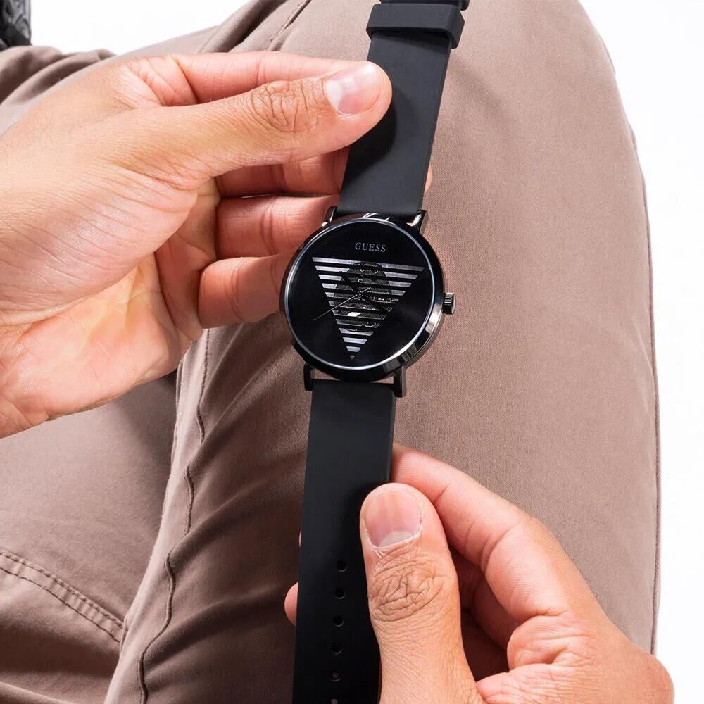 GUESS GUGW0503G3 Erkek Kol Saati