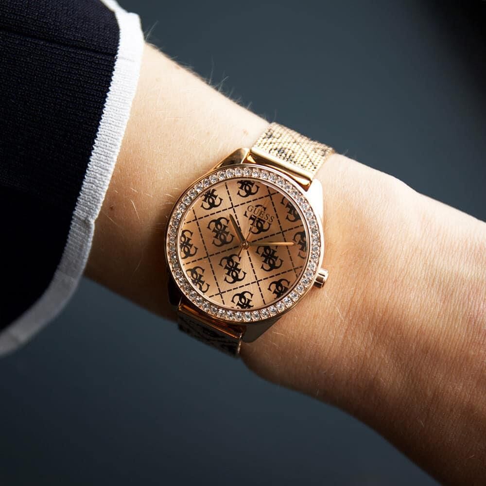 GUESS GUW1279L3 Kadın Kol Saati