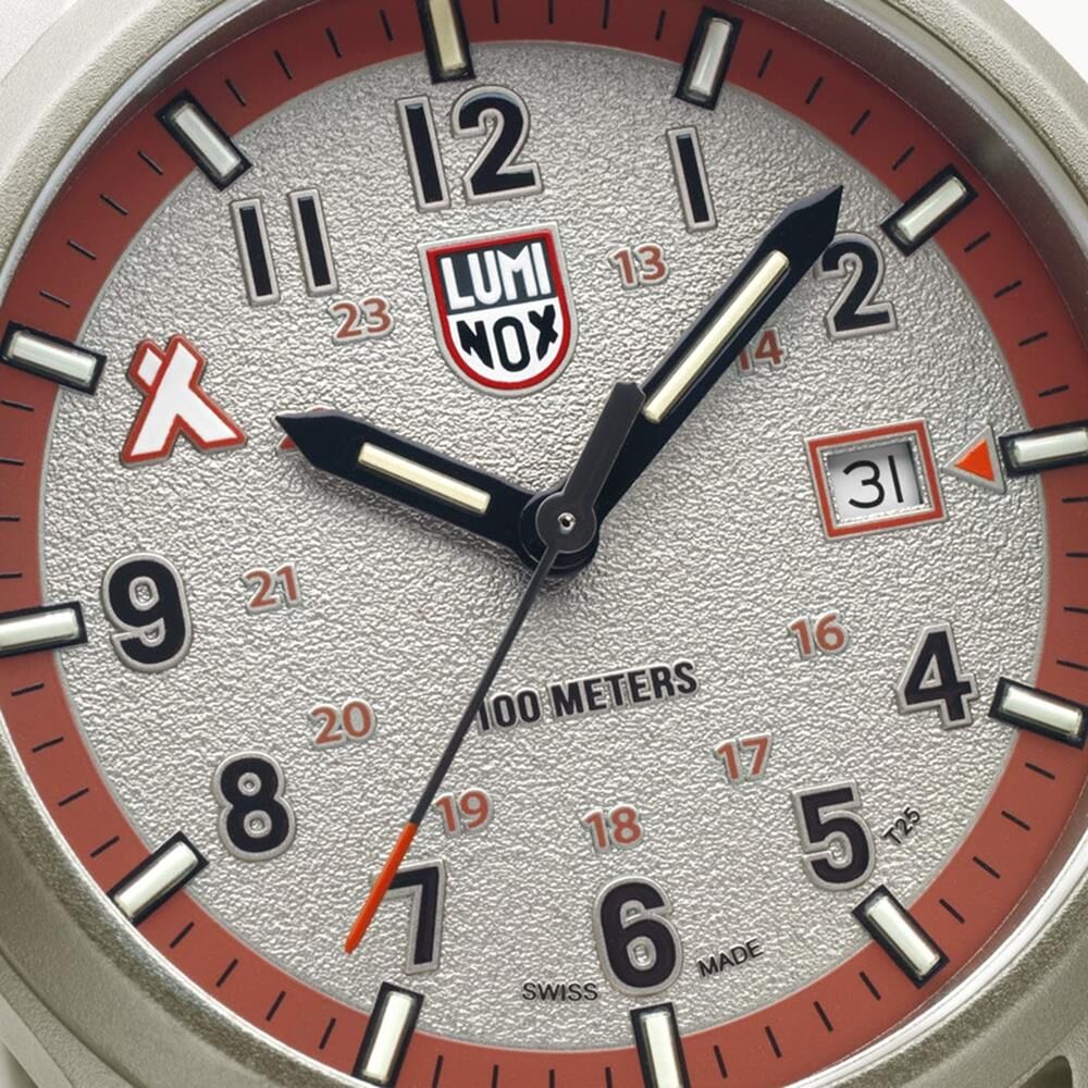 LUMINOX XB.3717 BEAR GRYLLS SURVIVAL LAND 3710 Serisi (İsviçre Üretimi Ronda 515 Mekanizmalı) Erkek Kol Saati