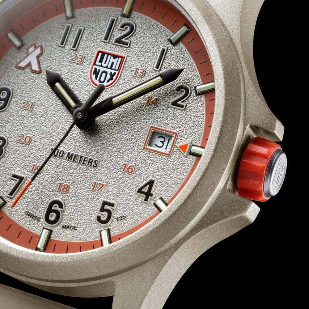 LUMINOX XB.3717 BEAR GRYLLS SURVIVAL LAND 3710 Serisi (İsviçre Üretimi Ronda 515 Mekanizmalı) Erkek Kol Saati