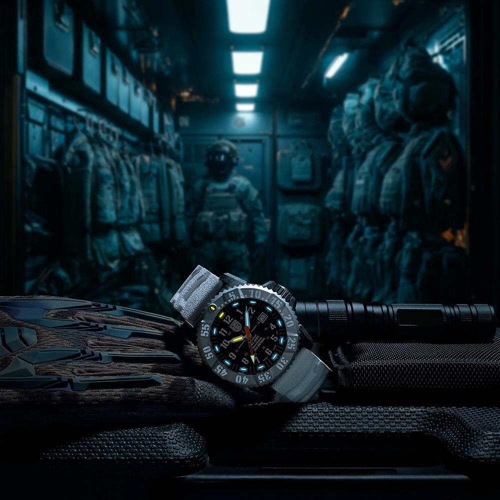 LUMINOX XL.3359.SET MIL-SPEC 3359 (İsviçre Üretimi ETA F06.412 Mekanizmalı) Erkek Kol Saati