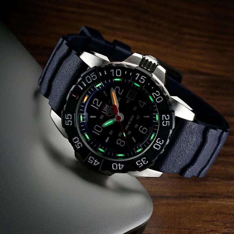 LUMINOX XS.3253.CB NAVY SEAL RUBBER - STEEL - CARBONOX™ (RSC) - (İsviçre Üretimi Ronda 715 Mekanizmalı) Erkek Kol Saati - Thumbnail