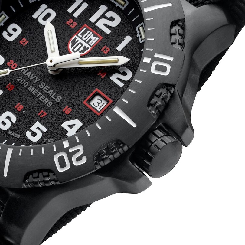 LUMINOX XS.4231.SET NAVY SEAL 4230 Serisi (İsviçre Üretimi Ronda 715 Mekanizmalı) Erkek Kol Saati - Thumbnail