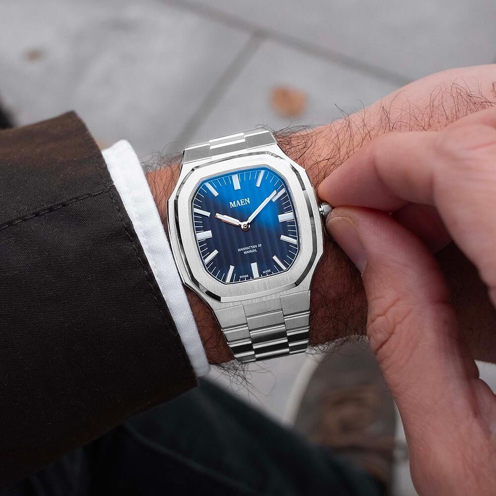 MAEN MANHATTAN 39 ULTRA THIN M4.1.2 Kurmalı (ETA 7001 Elaboré Grade Mekanizmalı Swiss Made) Erkek Kol Saati - Sadece 6.9 mm Kalınlıkta