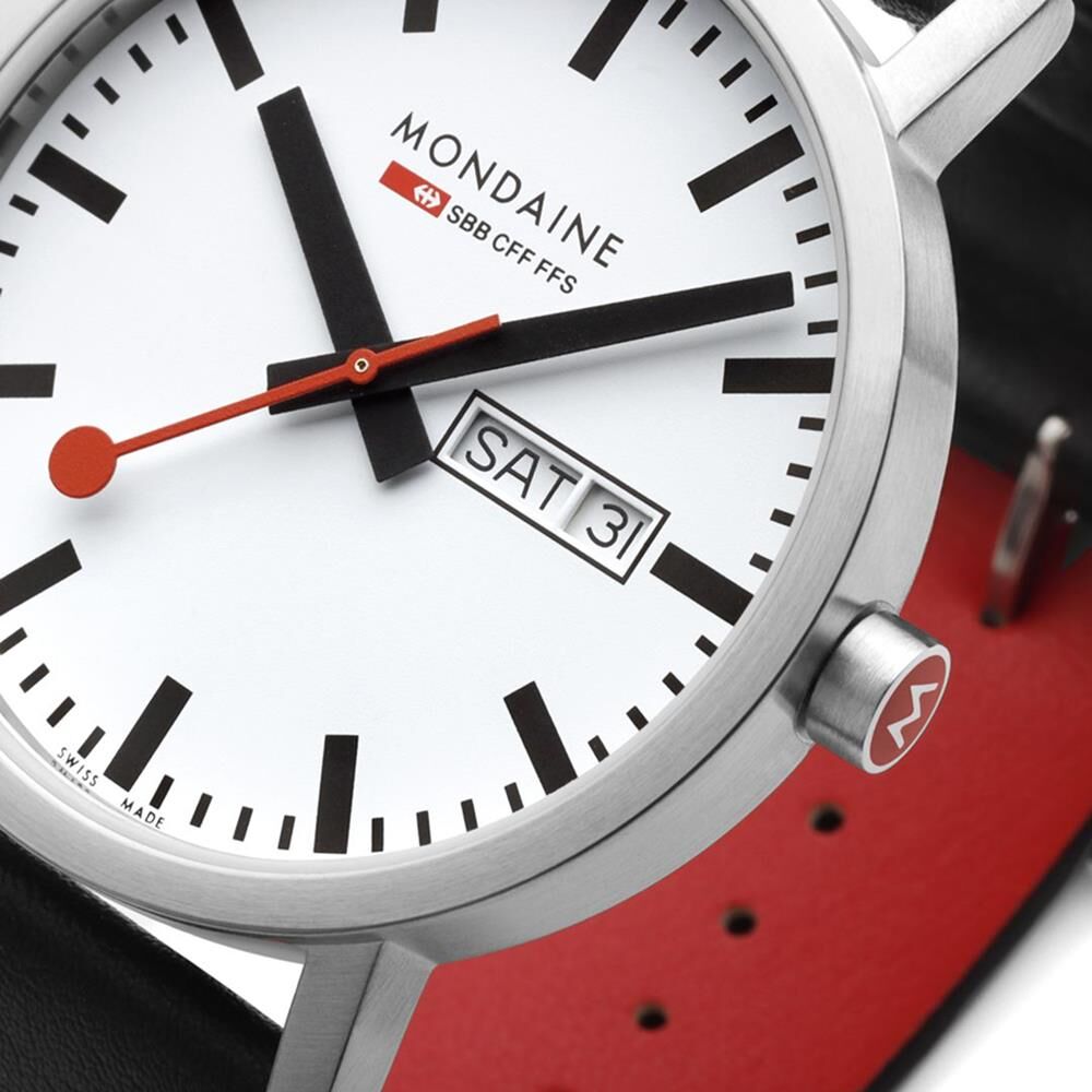 MONDAINE CLASSIC A667.30360.11SBBV Erkek Kol Saati