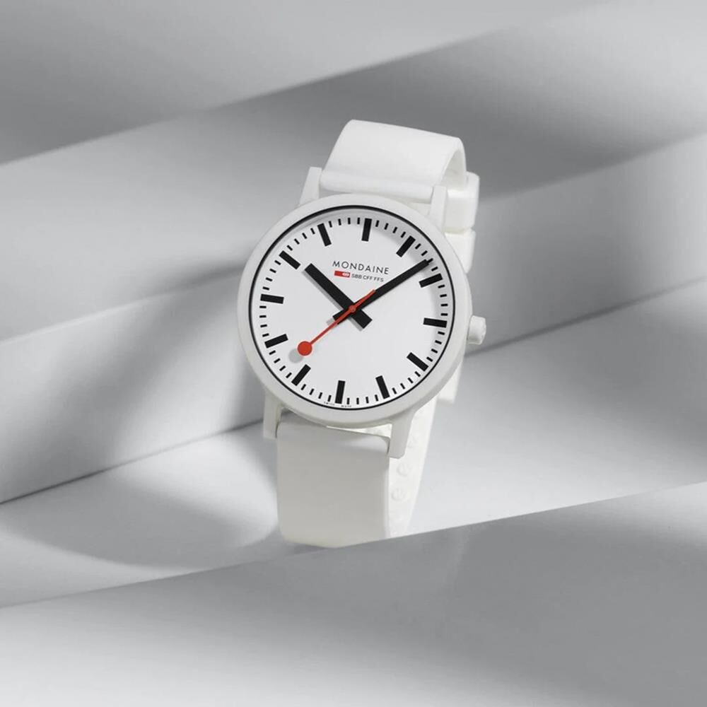 MONDAINE ESSENCE MS1.41110.RA Erkek Kol Saati