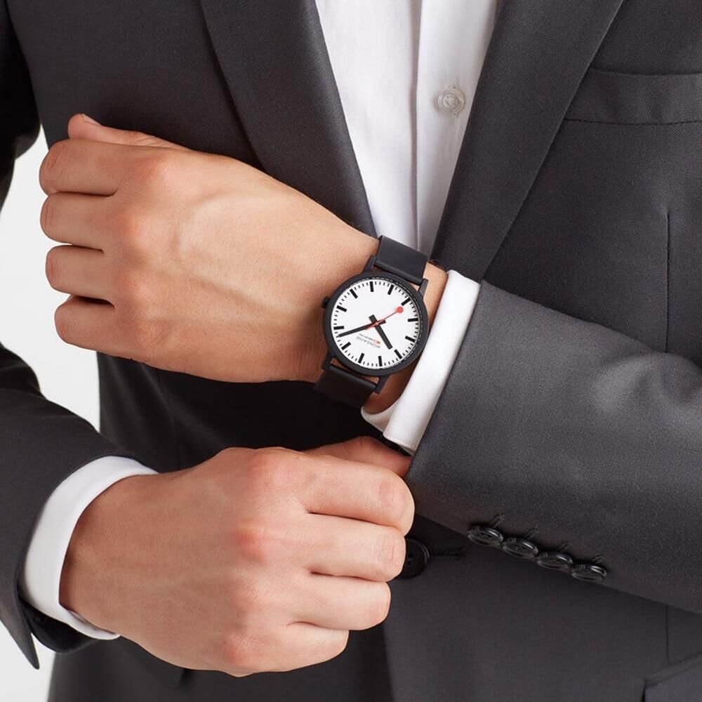 MONDAINE ESSENCE MS1.41110.RB Erkek Kol Saati