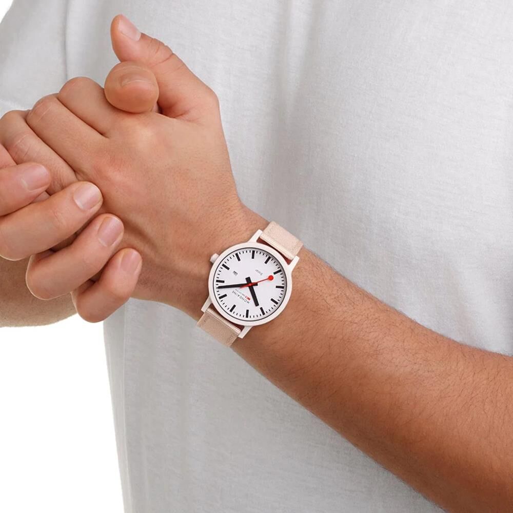 MONDAINE ESSENCE SOLAR MS1.41910.LA Erkek Kol Saati