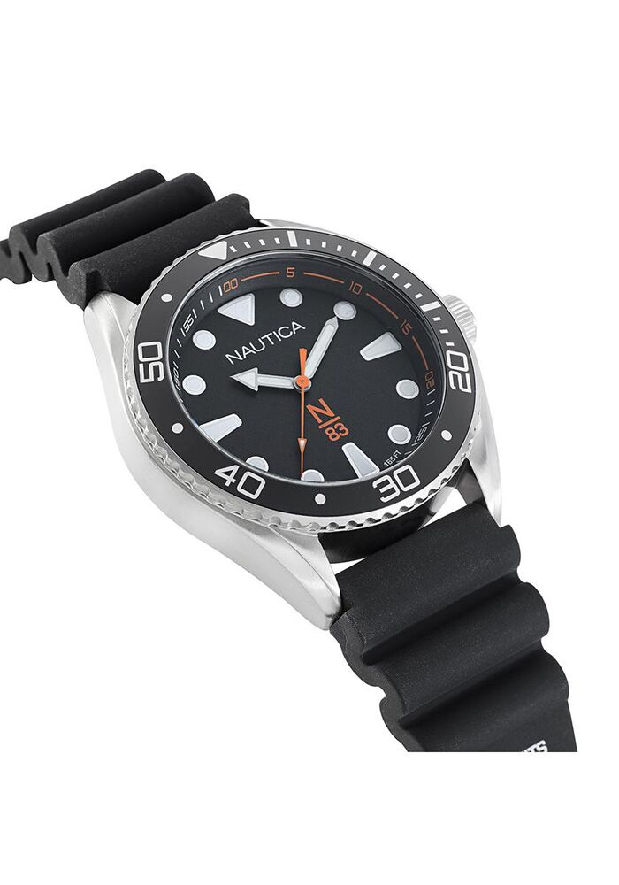 NAUTICA NAPFWF113 Erkek Kol Saati